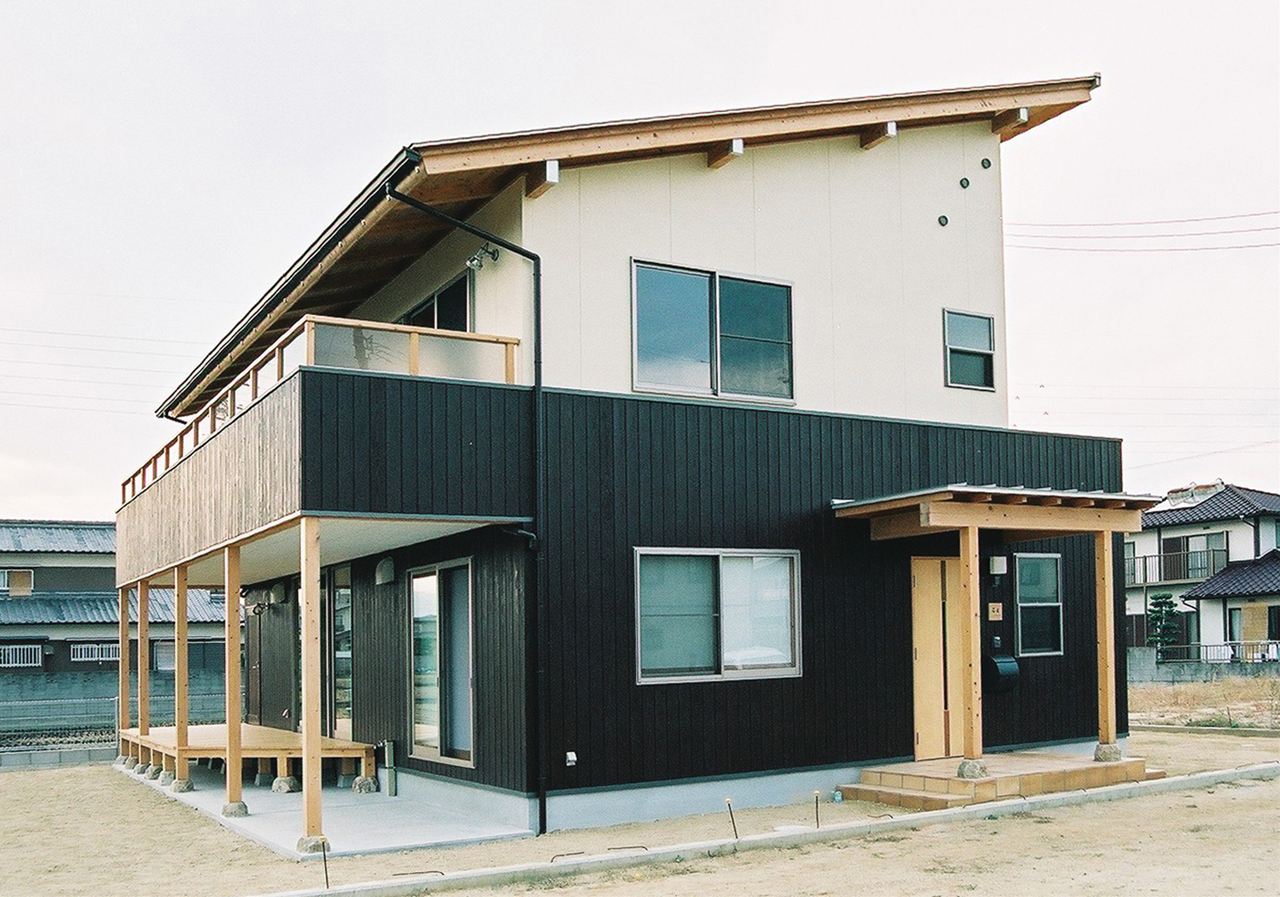 大建住宅 香川県丸亀市 は自然素材を使った木造住宅 癒しの建築をモチーフに リフォーム マンション 店舗 公共建築の 地元の工務店
